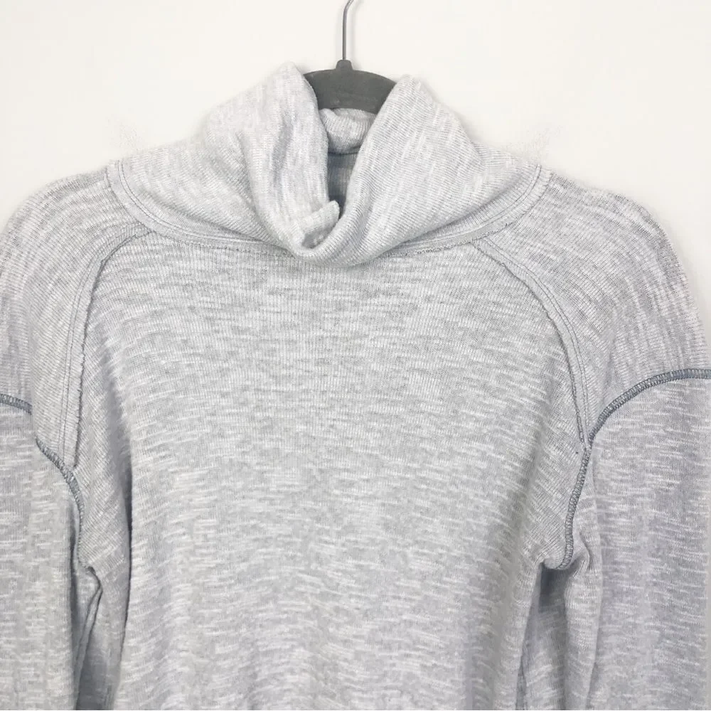 FREE PEOPLE | WE THE FREE Splitback Gray Pullover Turtleneck Top Women’s Size XS